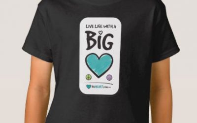 Apparel – Live Life with a Big Heart (on dark)